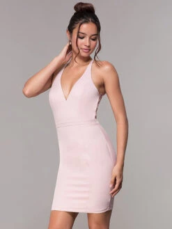 Pink Homecoming Dress 2023 Short V-Neck Lace Hollow Out Back Design Tight Graduation Party Outfits Free Customization