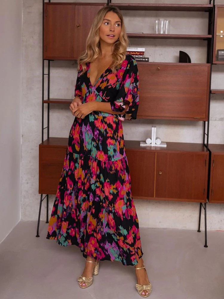 Birthday Summer Dress Black V-Neck Ruffles Printed Beach Dress - Image 3