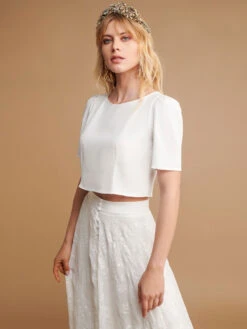 Ivory Two-piece Wedding Dress Sets Lace Jewel Neck Functional Buttons Short Sleeves A-Line With Train Bridal Dress Free Customization