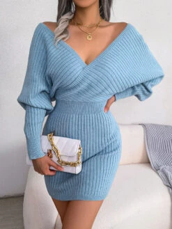 Women's Knitted Dress Beautiful Acrylic Long Sleeves V-Neck Winter Dresses