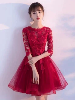 Burgundy Homecoming Dress 2023 Lace Short Prom Dress Half Sleeve Princess Mini Cocktail Dress