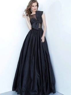 Gothic Black Wedding Dresses A-Line Sleeveless Backless Bows Zipper With Train Bridal Gown Free Customization
