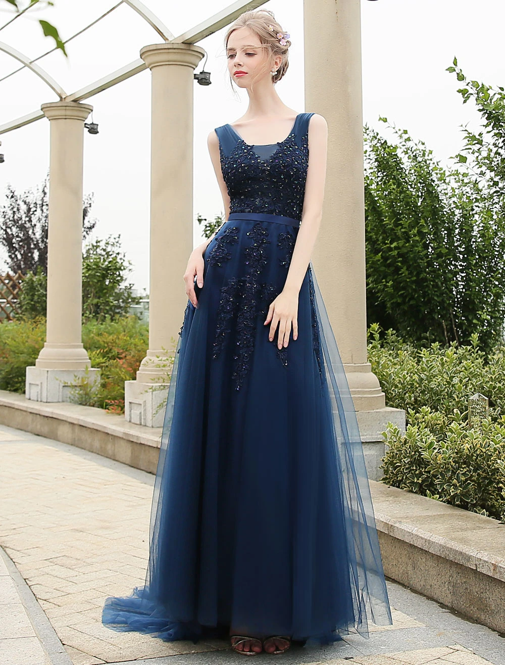 Long Prom Dress 2023 Dark Navy V Neck Backless Lace Beading A Line Tulle Formal Dresses Wedding Guest Dresses